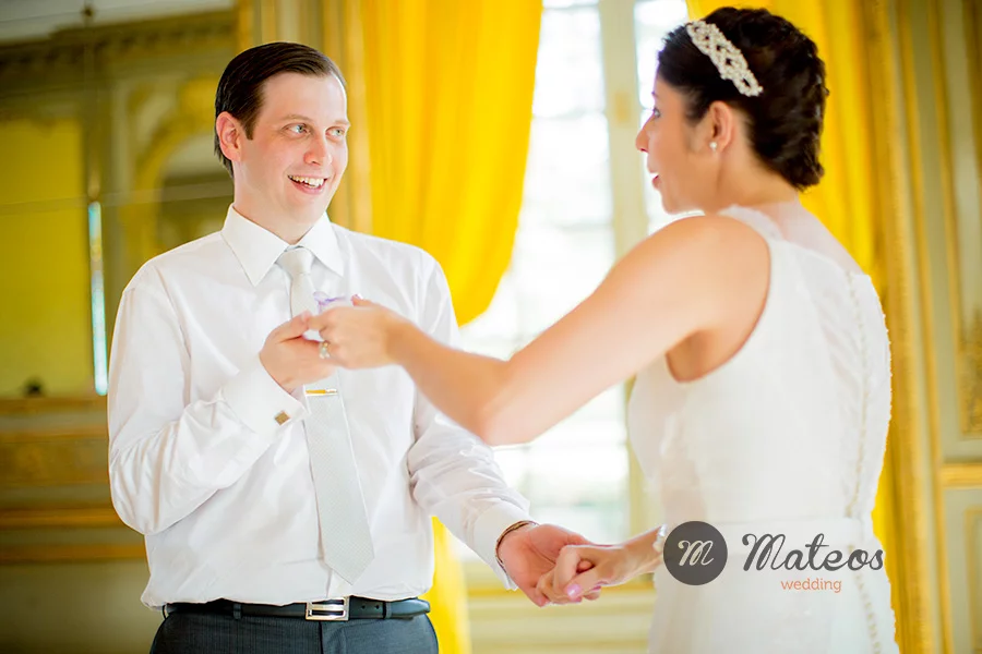 photographer 102-