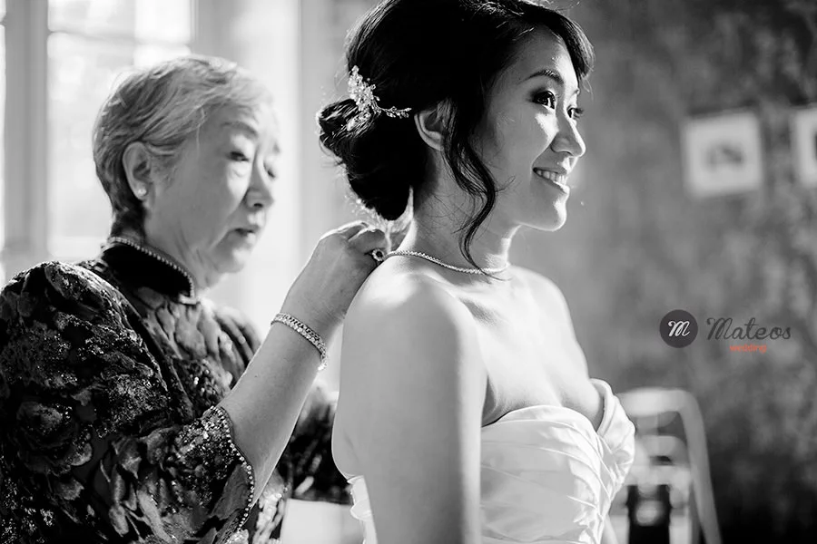 wedding day at chateau ladurantie