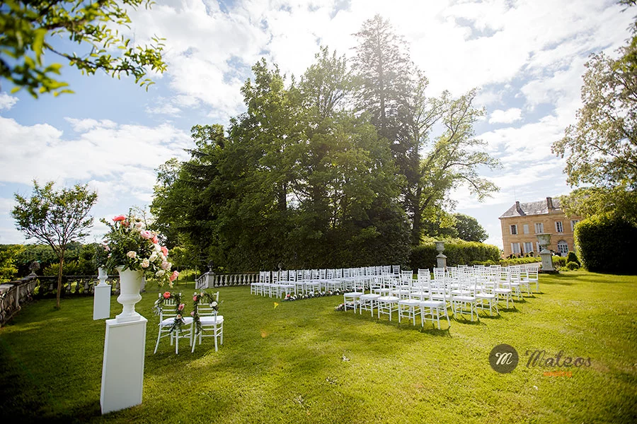 wedding day at chateau ladurantie