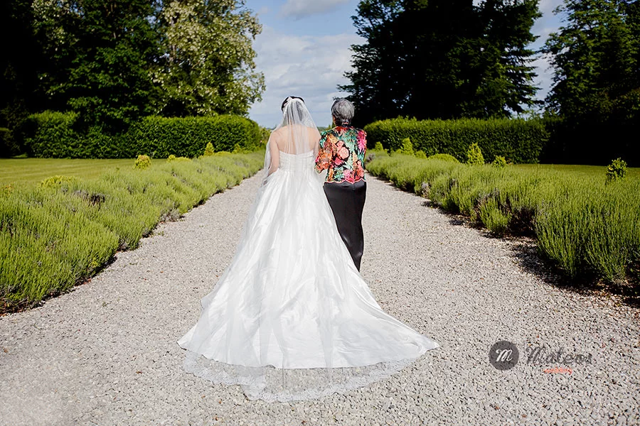 wedding day at chateau ladurantie