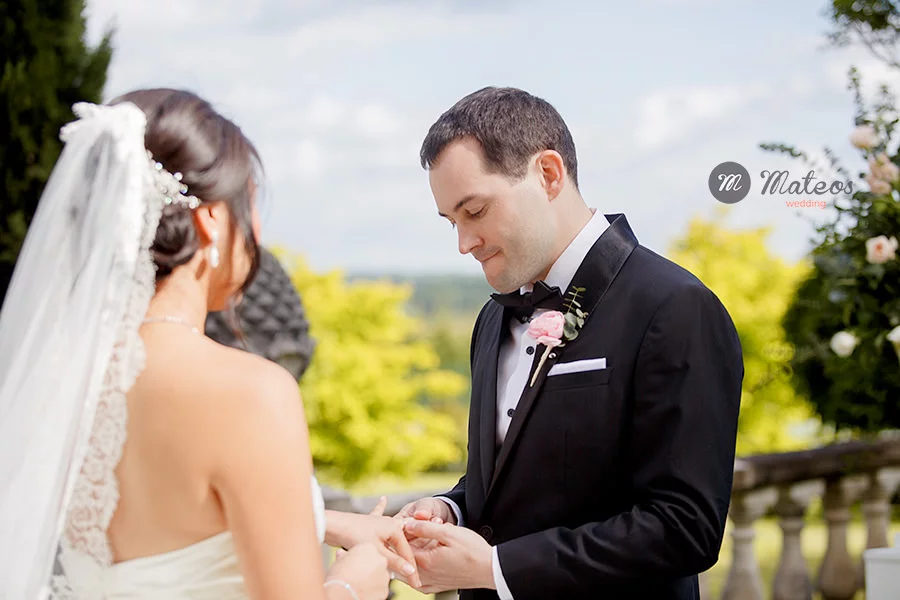 wedding day at chateau ladurantie
