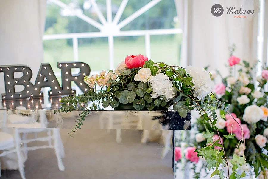 wedding day at chateau ladurantie
