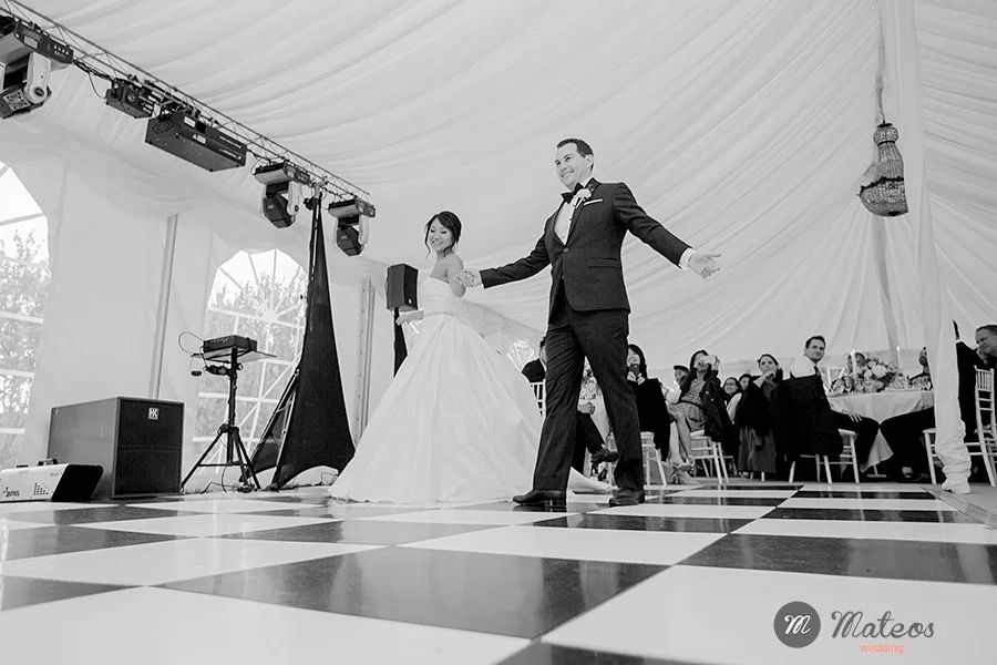 wedding day at chateau ladurantie