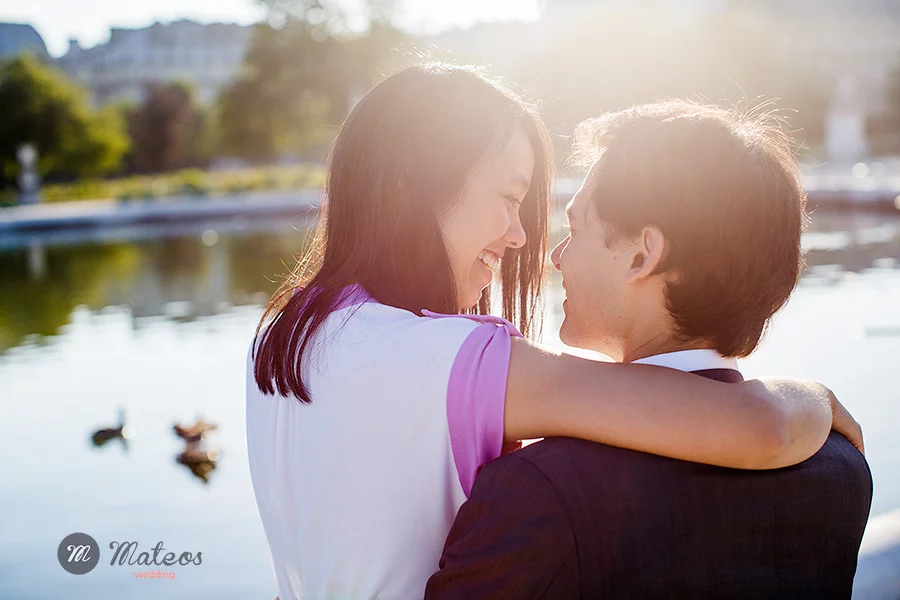 paris photographer for pre wedding session in paris 01