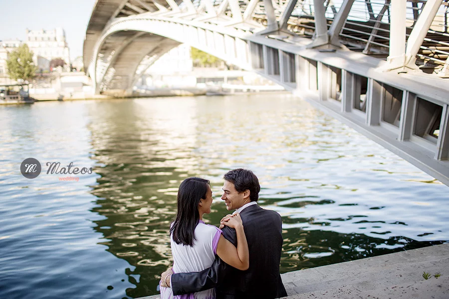 paris photographer for pre wedding session in paris 10