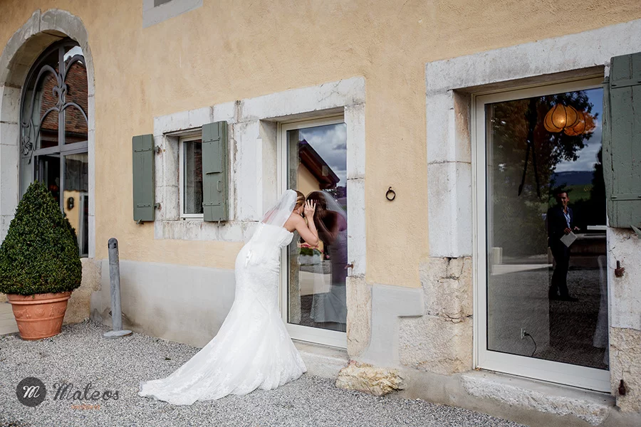 a wedding in switzerland, porte des iris