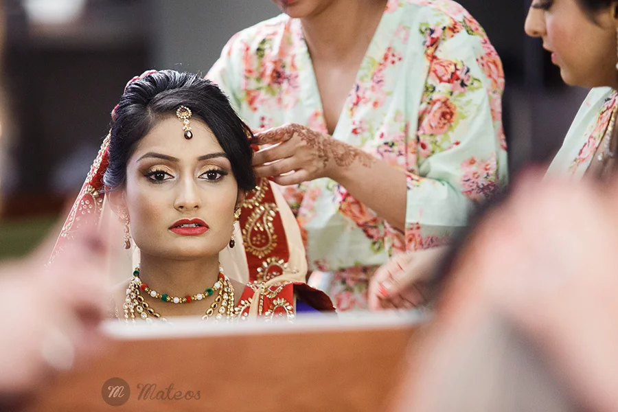 in indian wedding in chicago with a modern approach