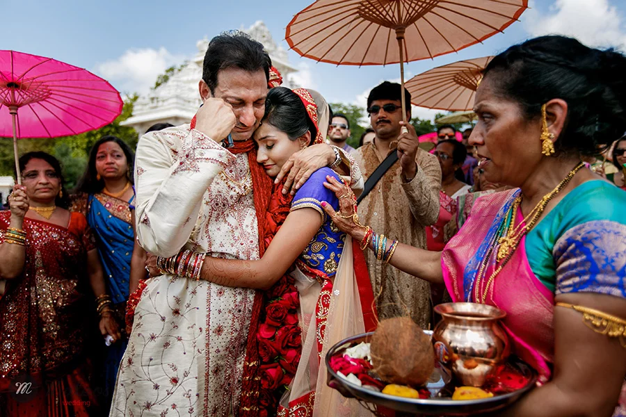 in indian wedding in chicago with a modern approach
