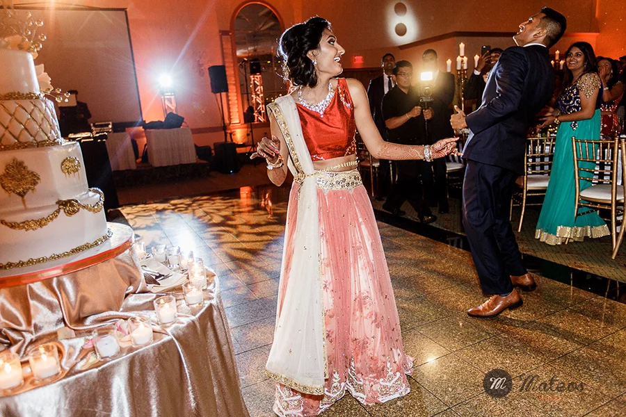 in indian wedding in chicago with a modern approach