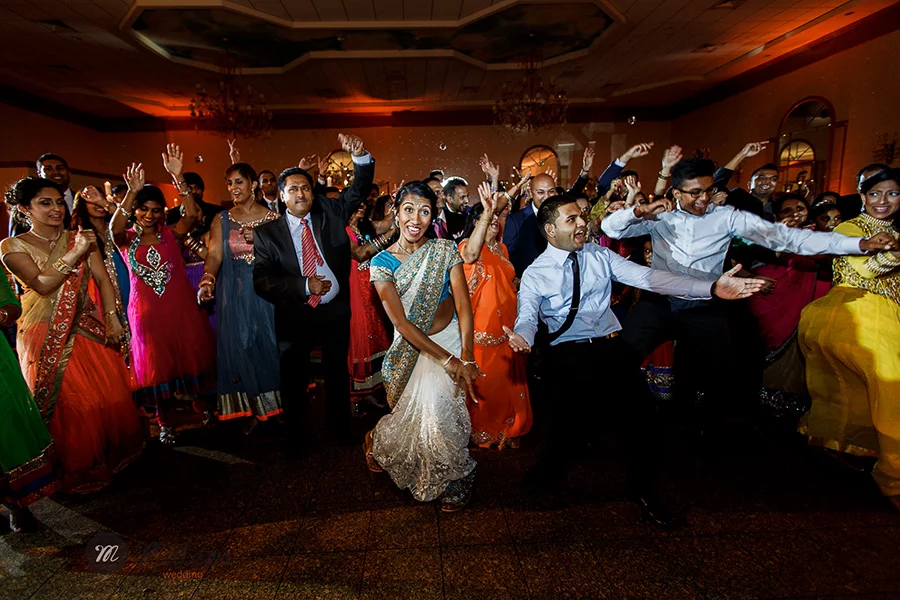 in indian wedding in chicago with a modern approach