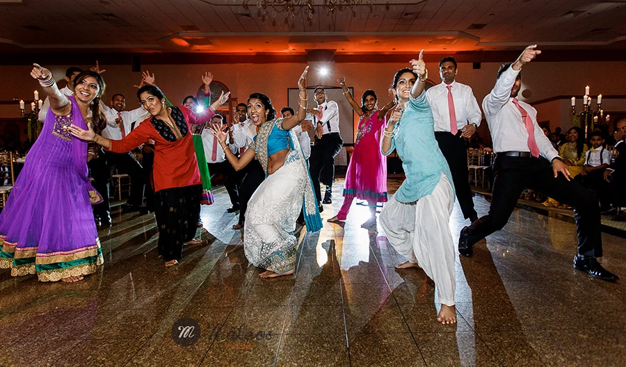 in indian wedding in chicago with a modern approach