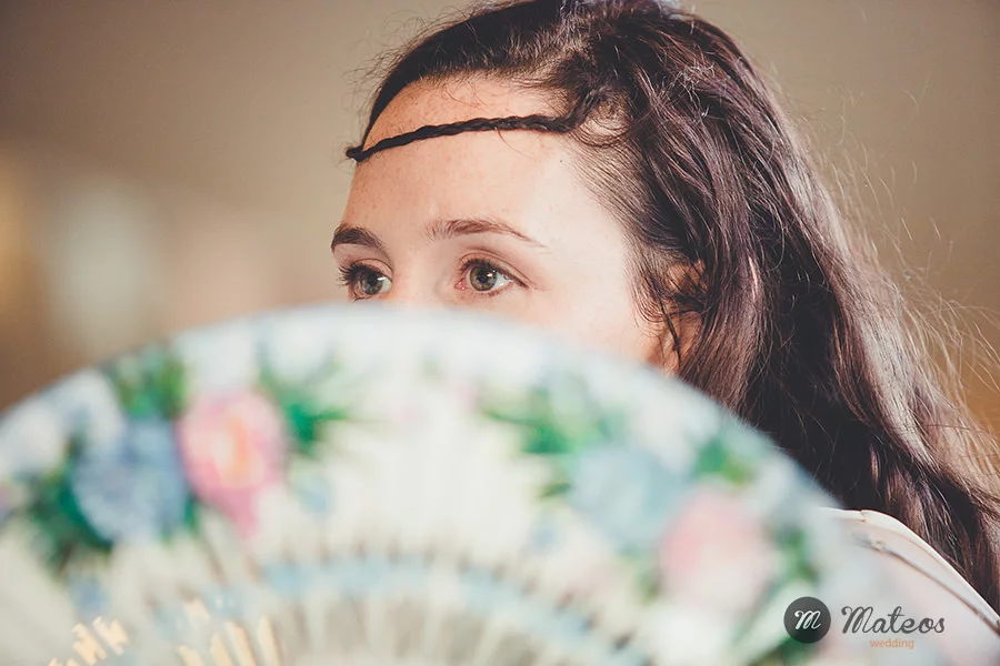 journalistic approach for happy wedding in bordeaux, Tabanac